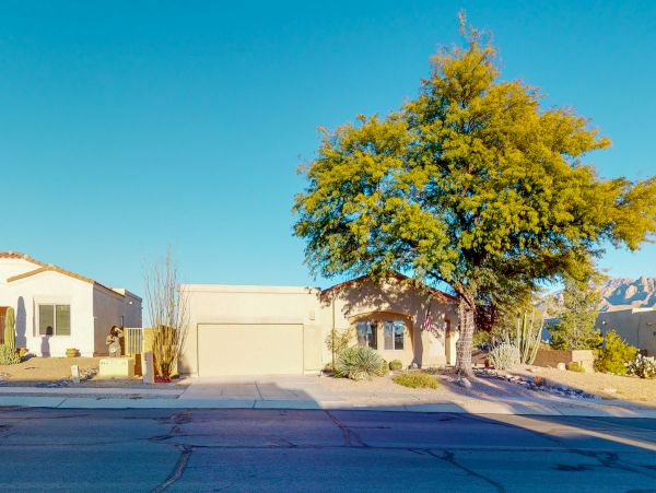 Tucson Home 1025230