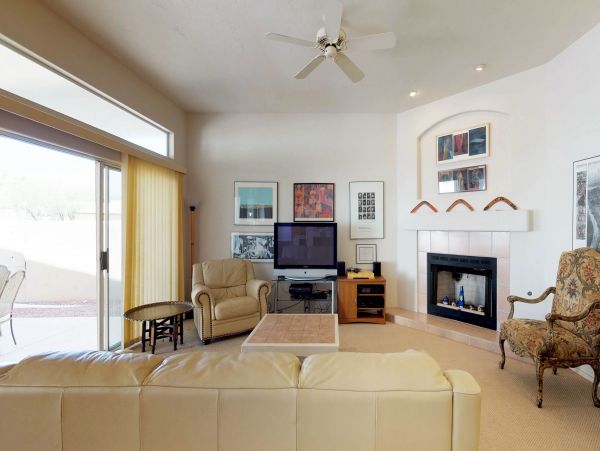 Tucson Home 1025231