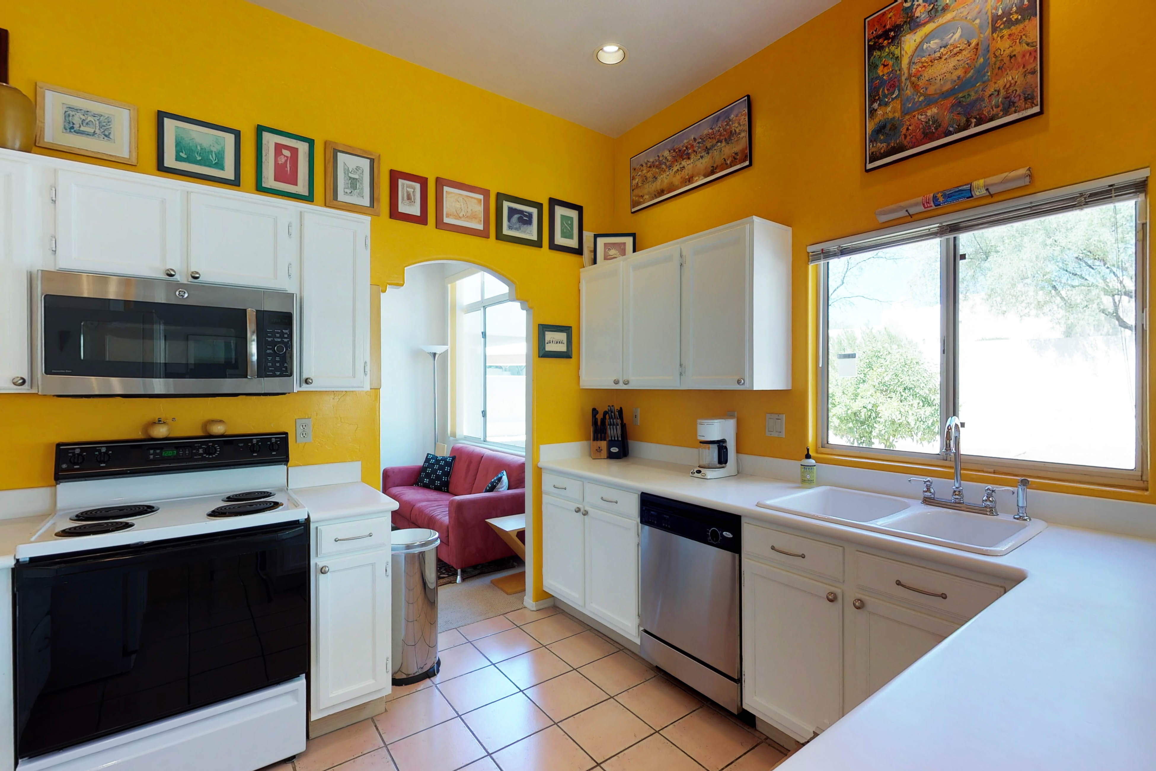 Tucson Home 1025231