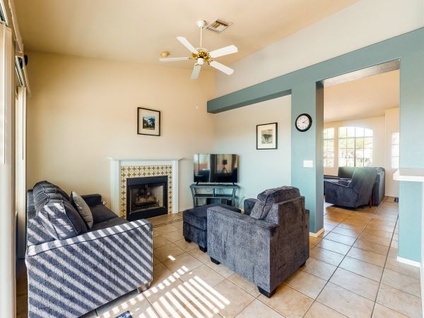 Tucson Home 1025233