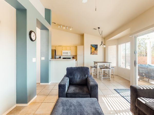 Tucson Home 1025233