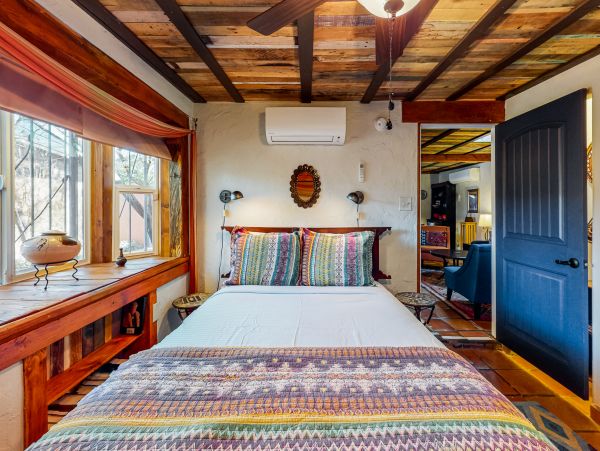 Tucson Home 1025234