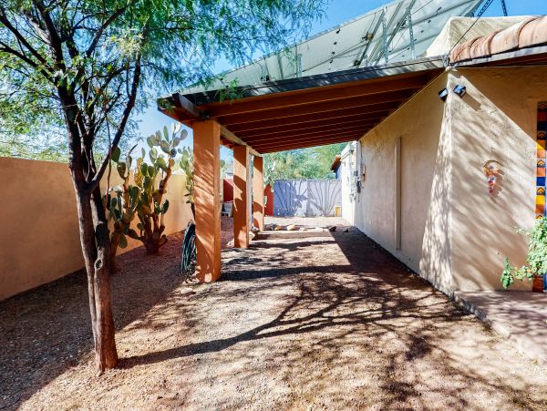 Tucson Home 1025234