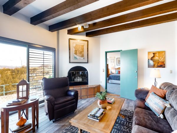 Tucson Home 1025235