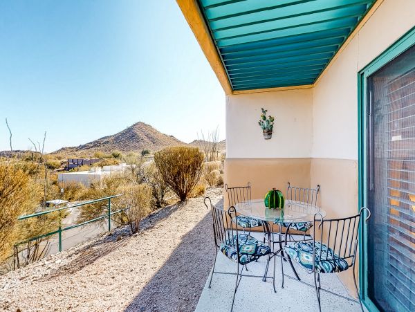 Tucson Home 1025235