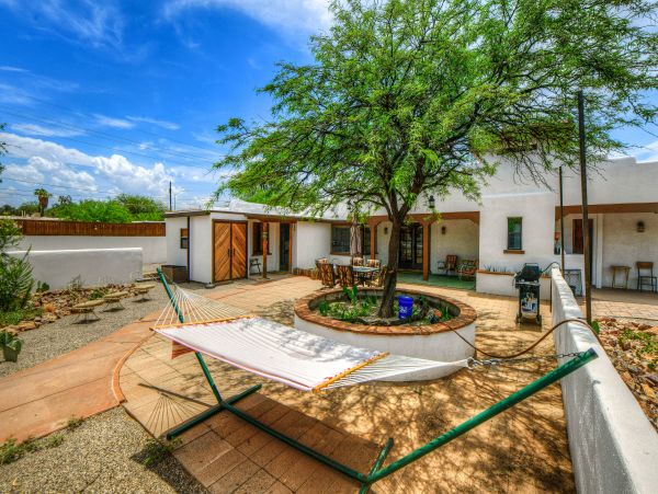 Tucson Home 1025237