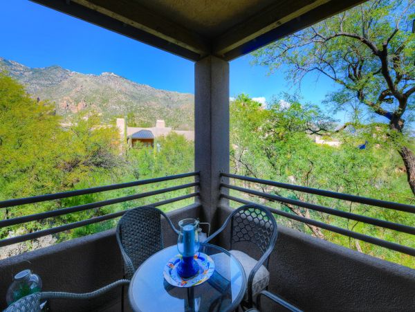 Tucson Home 1025240