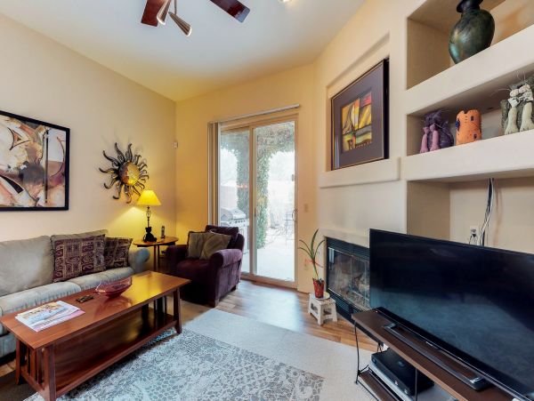Tucson Home 1025241