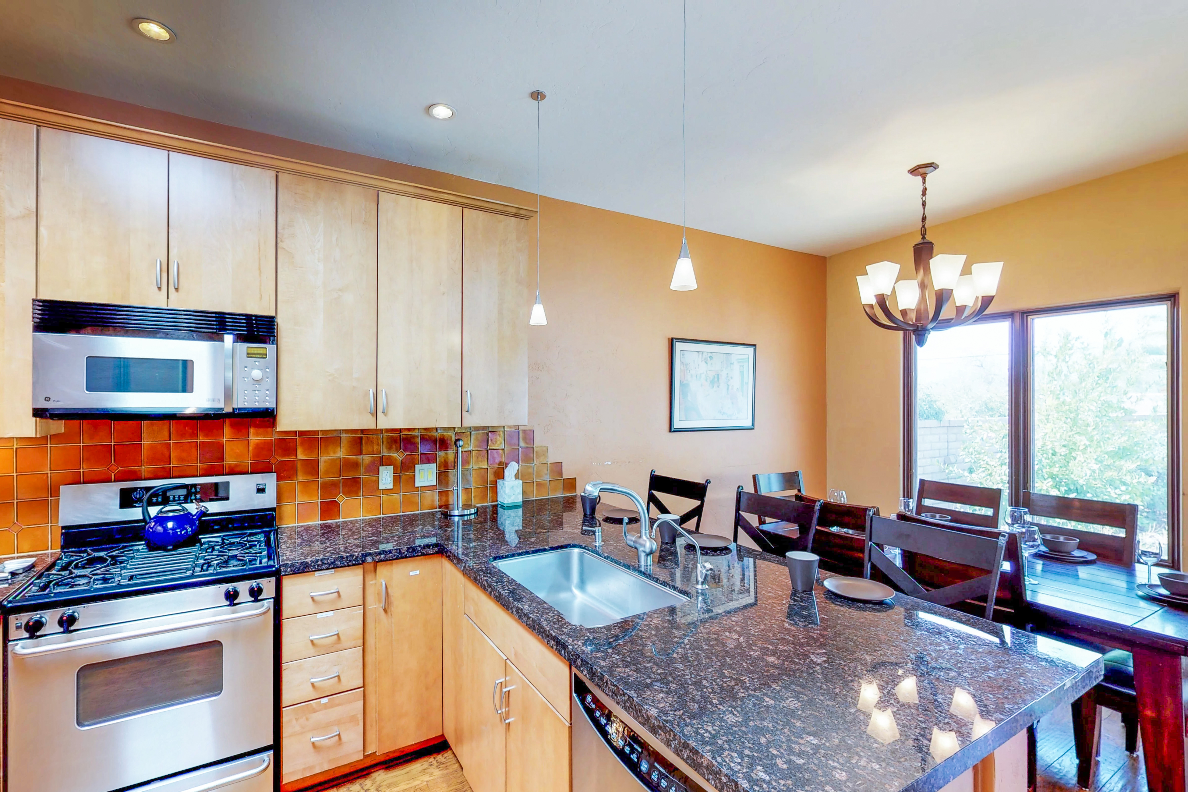 Tucson Home 1025242