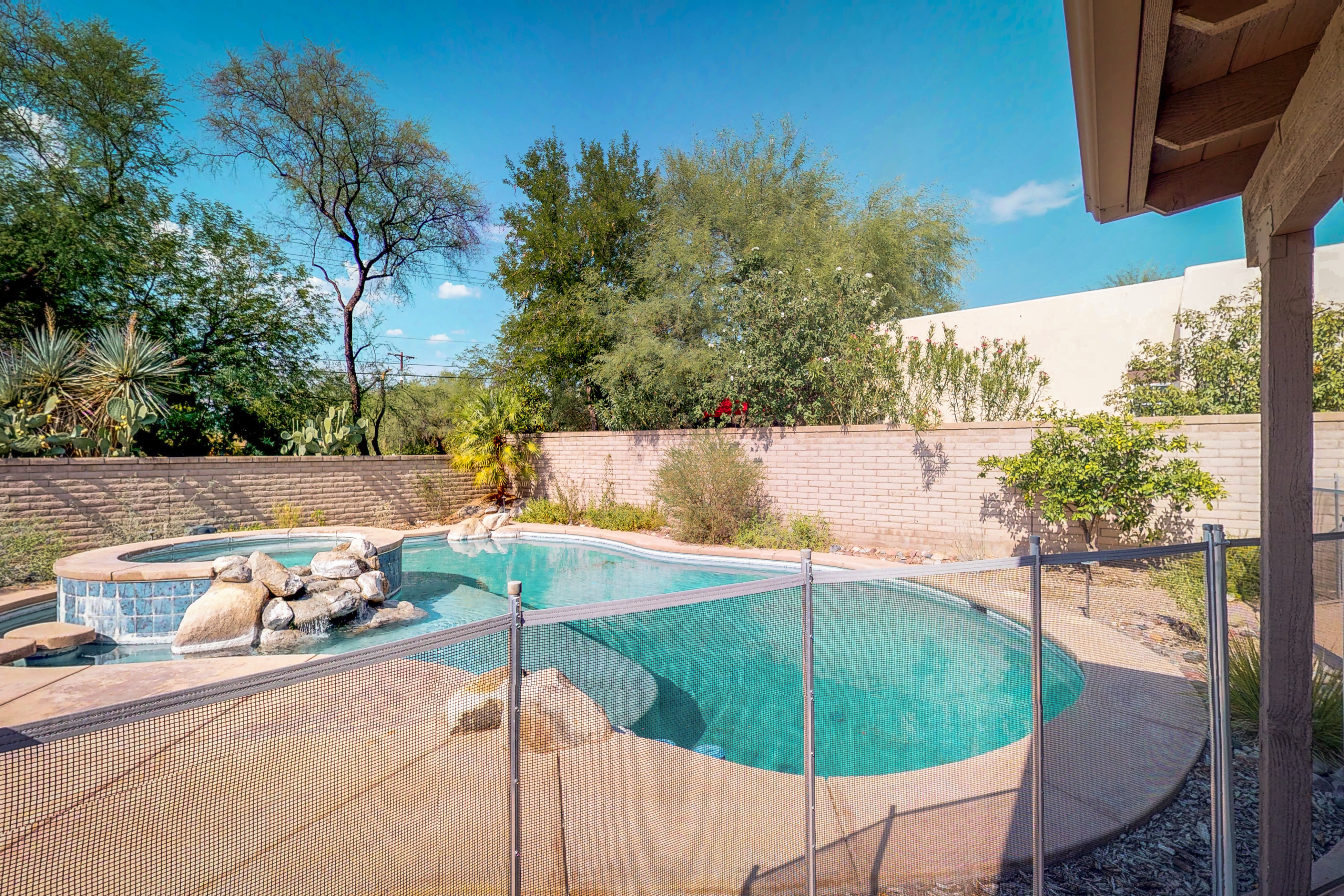 Tucson Home 1025242