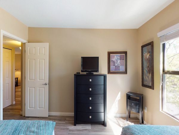 Tucson Home 1025244