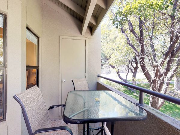 Tucson Home 1025244