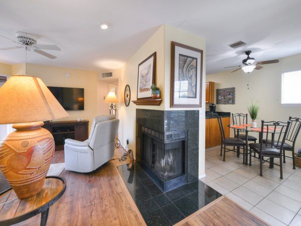 Tucson Home 1025245