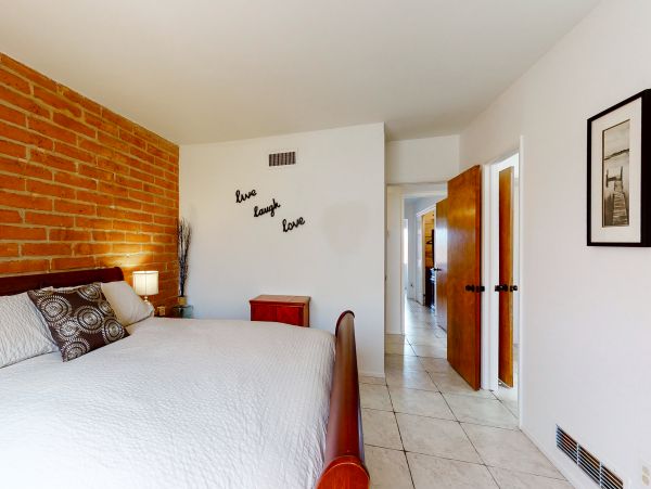 Tucson Home 1025248