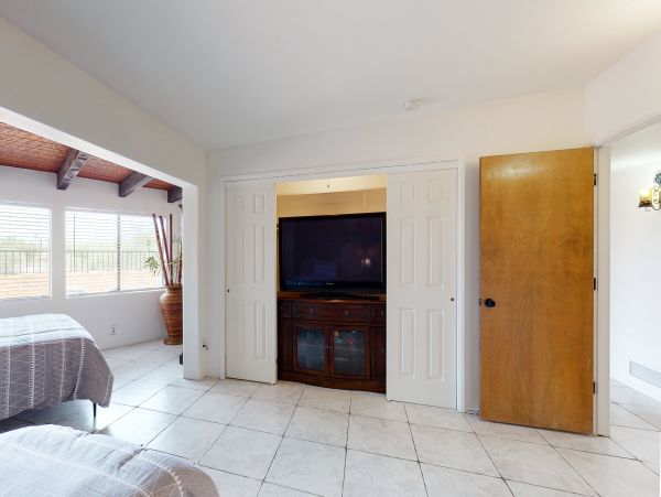 Tucson Home 1025248