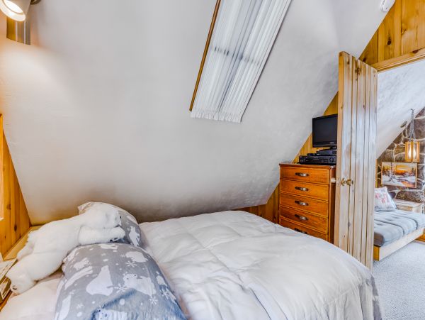 Lake Tahoe North Shore Home 1025252