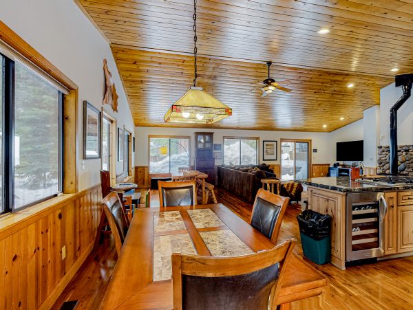 Lake Tahoe North Shore Home 1025254