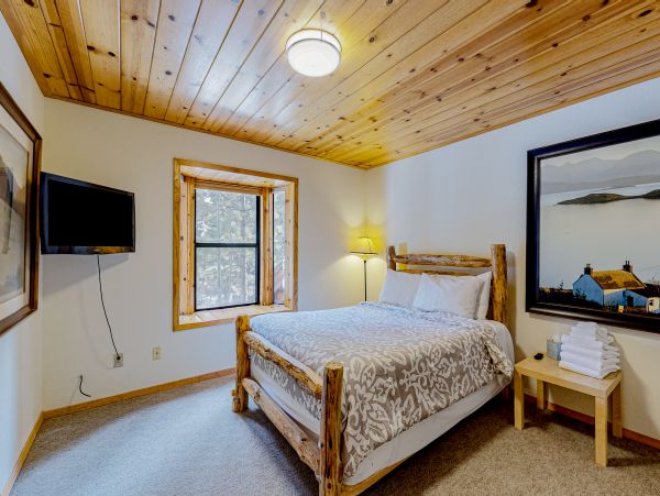 Lake Tahoe North Shore Home 1025254