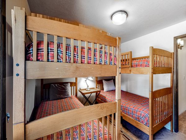 Lake Tahoe North Shore Home 1025257