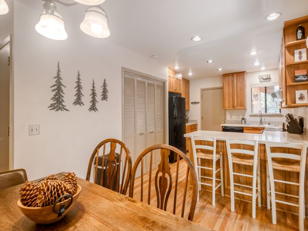 Lake Tahoe North Shore Home 1025258