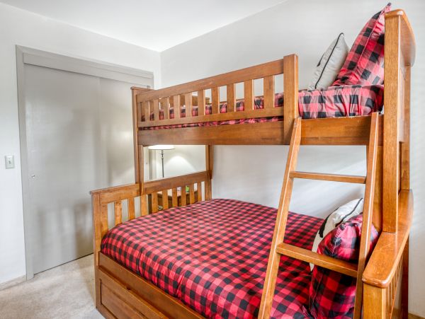 Lake Tahoe North Shore Home 1025258