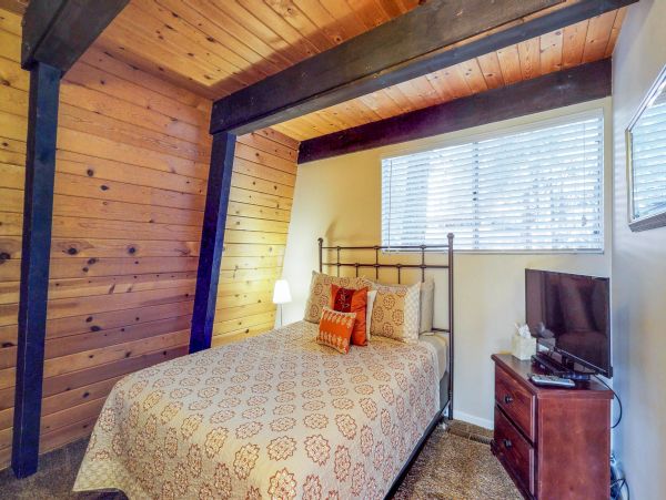 Lake Tahoe North Shore Home 1025259