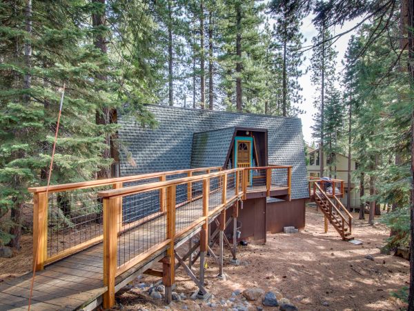 Lake Tahoe North Shore Home 1025259