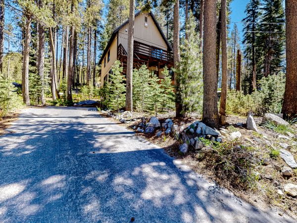 Lake Tahoe North Shore Home 1025260