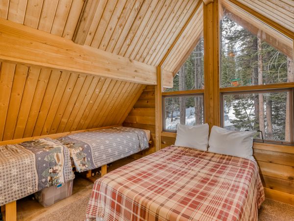 Lake Tahoe North Shore Home 1025261