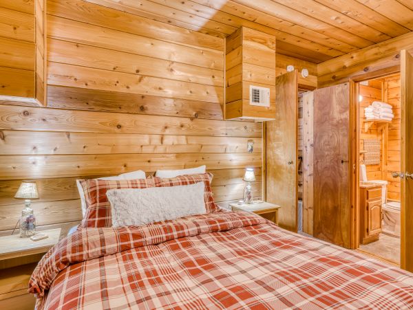 Lake Tahoe North Shore Home 1025261