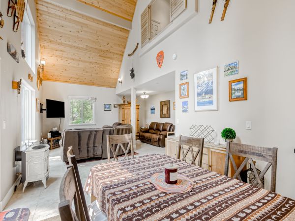 Lake Tahoe North Shore Home 1025262