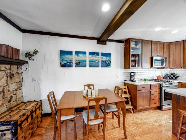 Lake Tahoe North Shore Home 1025263