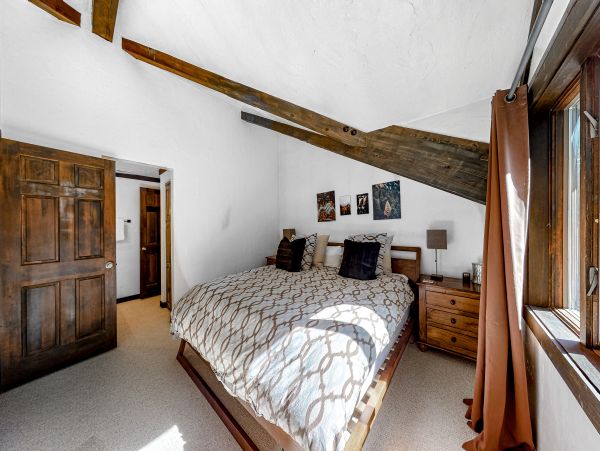 Lake Tahoe North Shore Home 1025263