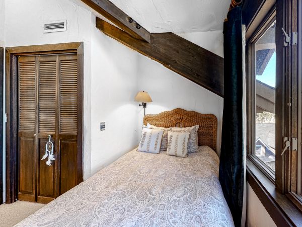 Lake Tahoe North Shore Home 1025263