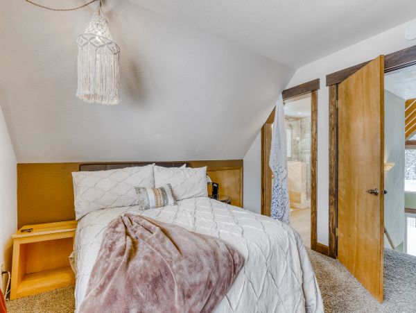 Lake Tahoe North Shore Home 1025264