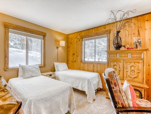 Lake Tahoe North Shore Home 1025264