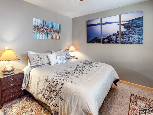 Lake Tahoe North Shore Home 1025266