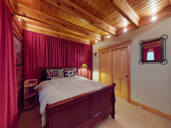 Lake Tahoe North Shore Home 1025267