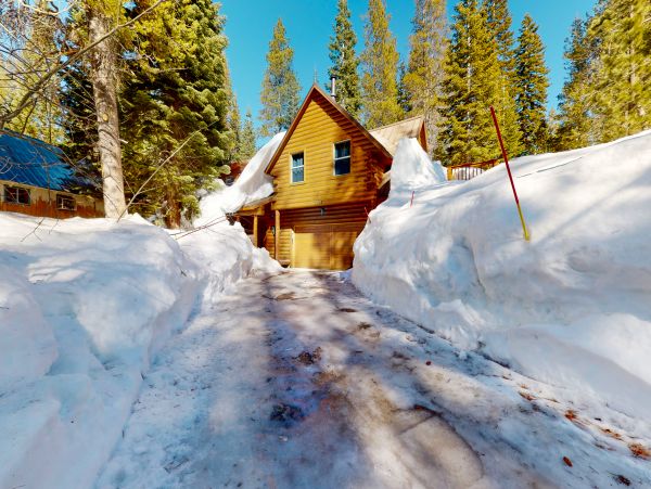Lake Tahoe North Shore Home 1025267