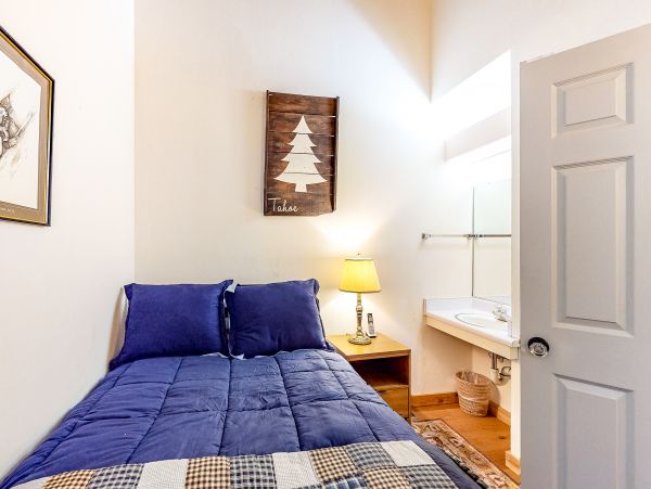 Lake Tahoe North Shore Home 1025269