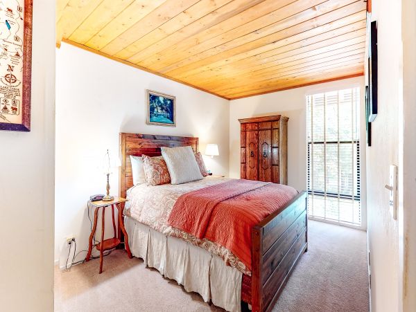 Lake Tahoe North Shore Home 1025269