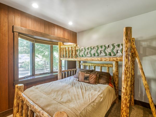 Lake Tahoe North Shore Home 1025270