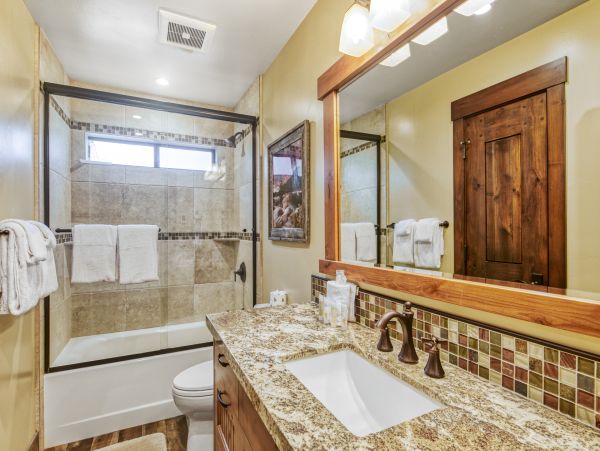 Lake Tahoe North Shore Home 1025270