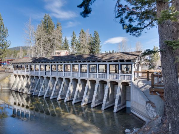 Lake Tahoe North Shore Home 1025270