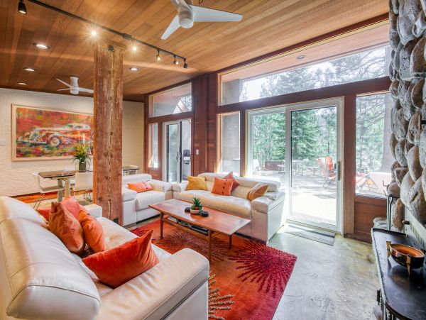 Lake Tahoe North Shore Home 1025272