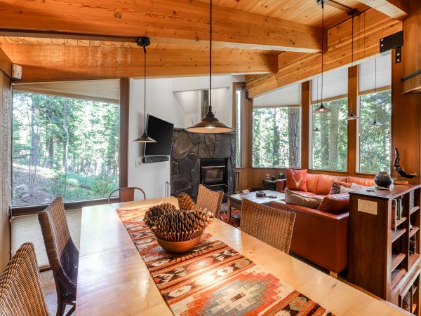 Lake Tahoe North Shore Home 1025273
