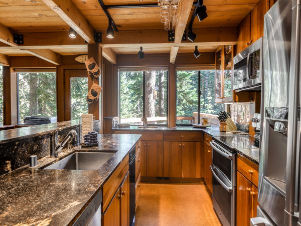 Lake Tahoe North Shore Home 1025273