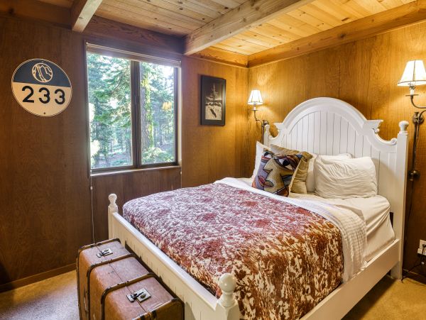 Lake Tahoe North Shore Home 1025273