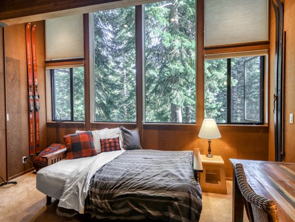 Lake Tahoe North Shore Home 1025273