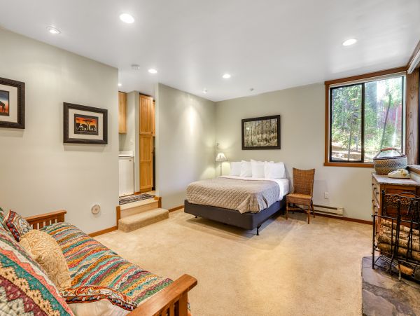 Lake Tahoe North Shore Home 1025273